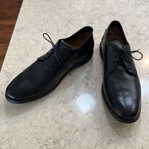 American Classic black leather dress shoes, men’s size 11.5
